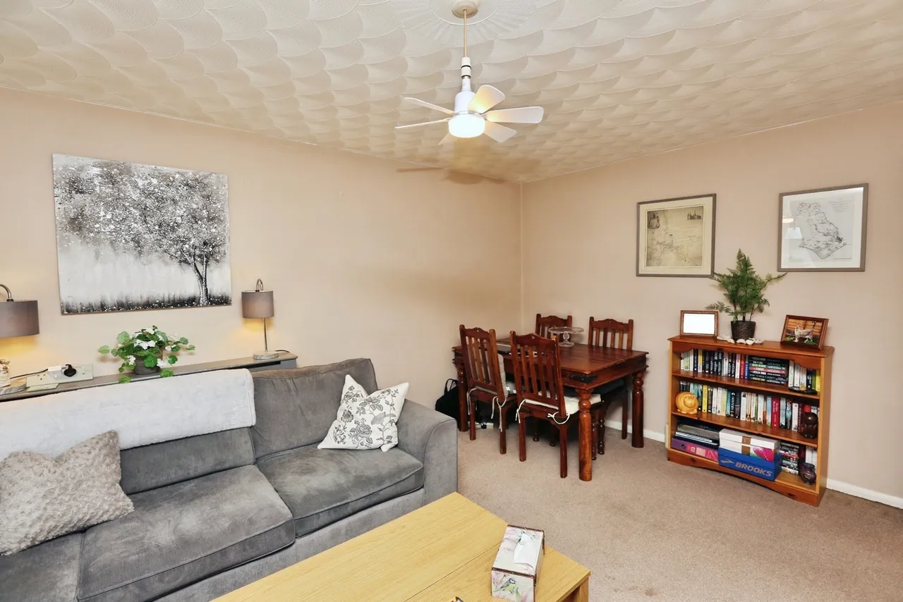 Dandelion Close, Gosport, PO13, photo 10