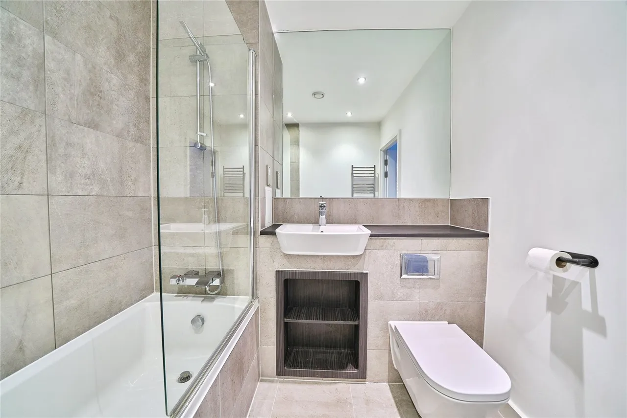 Olympic Park Avenue, Stratford, London, E20, photo 5