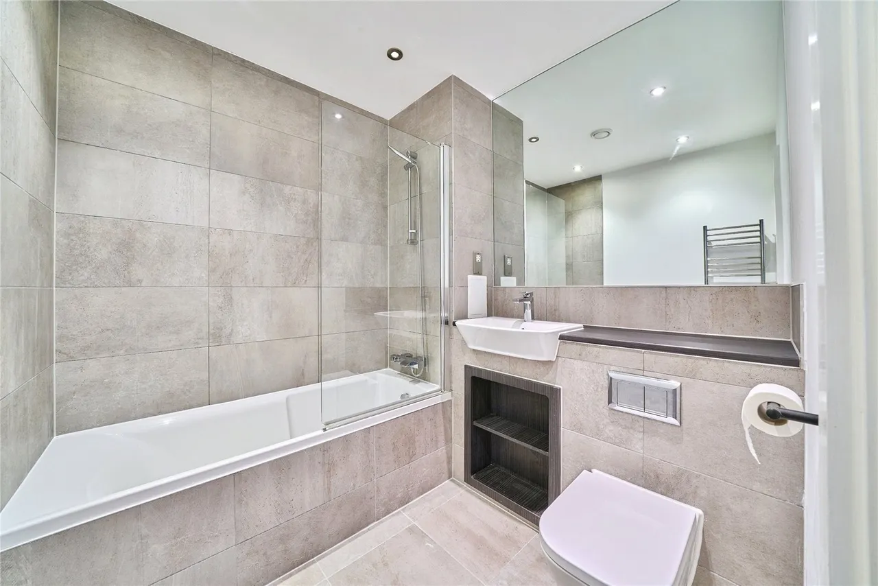 Olympic Park Avenue, Stratford, London, E20, photo 4