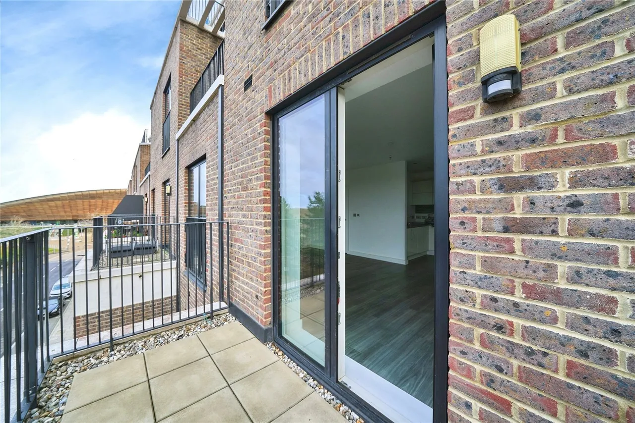Olympic Park Avenue, Stratford, London, E20, photo 22