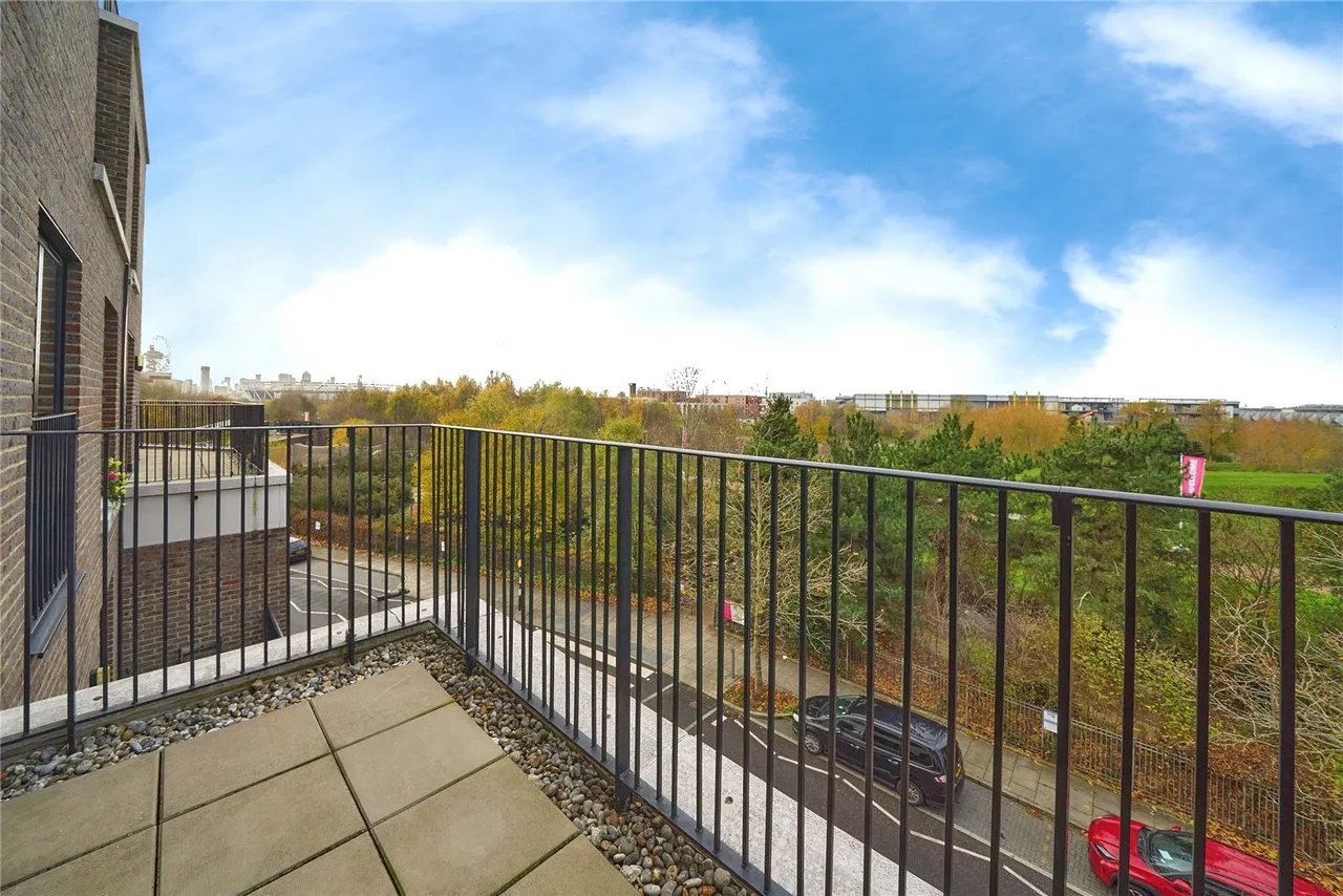 Olympic Park Avenue, Stratford, London, E20, photo 21
