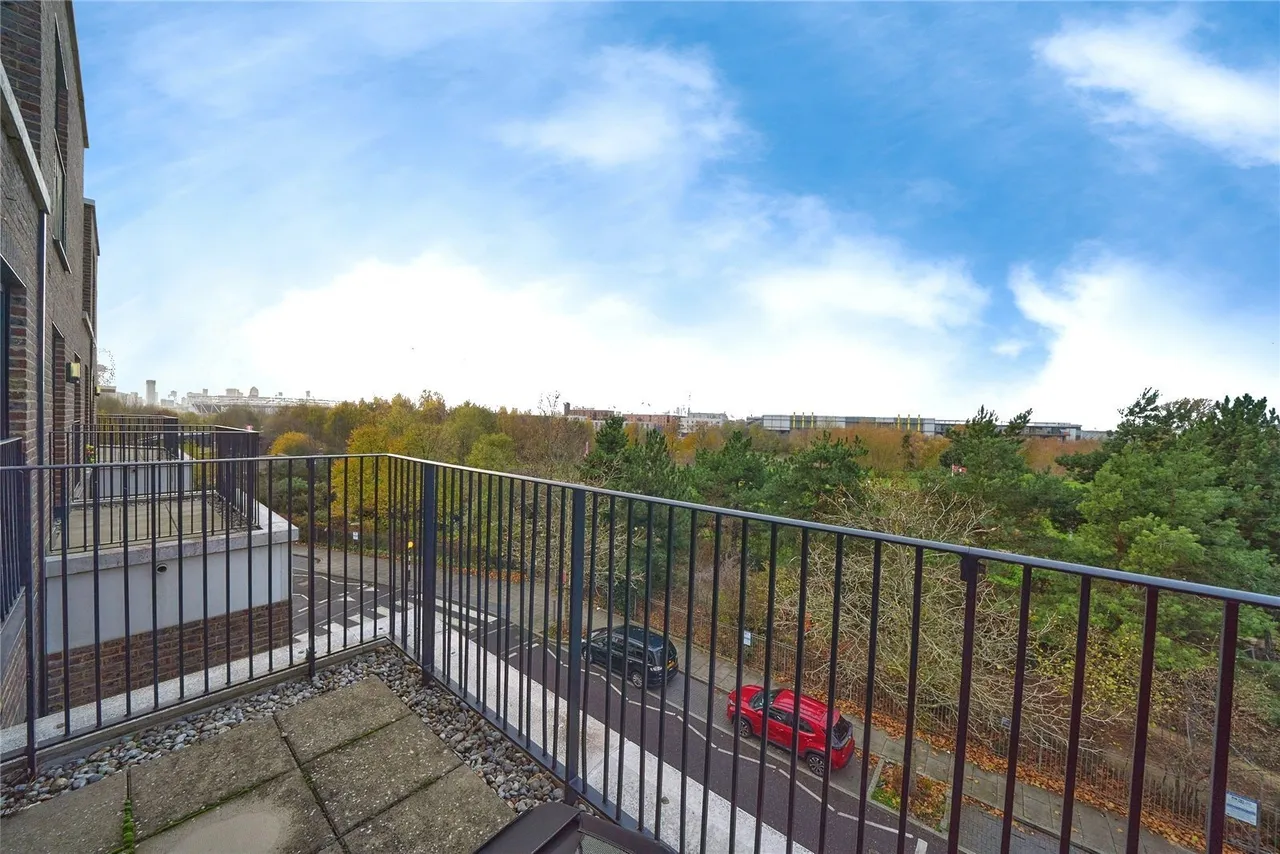 Olympic Park Avenue, Stratford, London, E20, photo 15