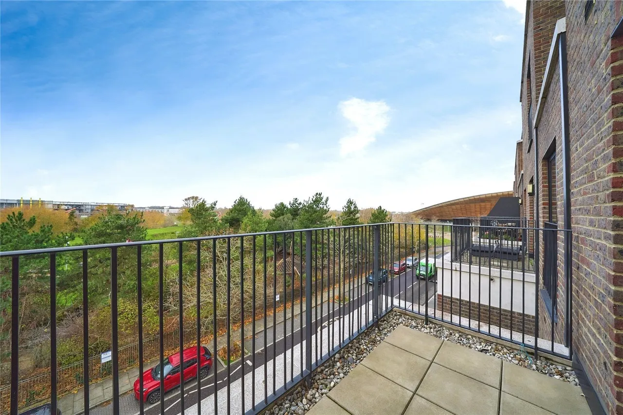 Olympic Park Avenue, Stratford, London, E20, photo 20
