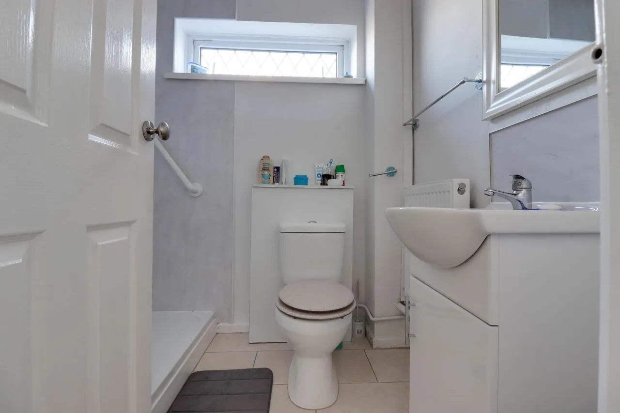 Westward Place, Bridgend, CF31, photo 13