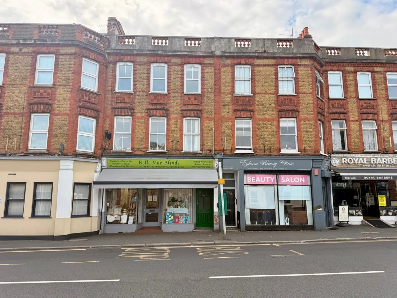 2 bed flat to rent, High Street, Surrey Egham, TW20