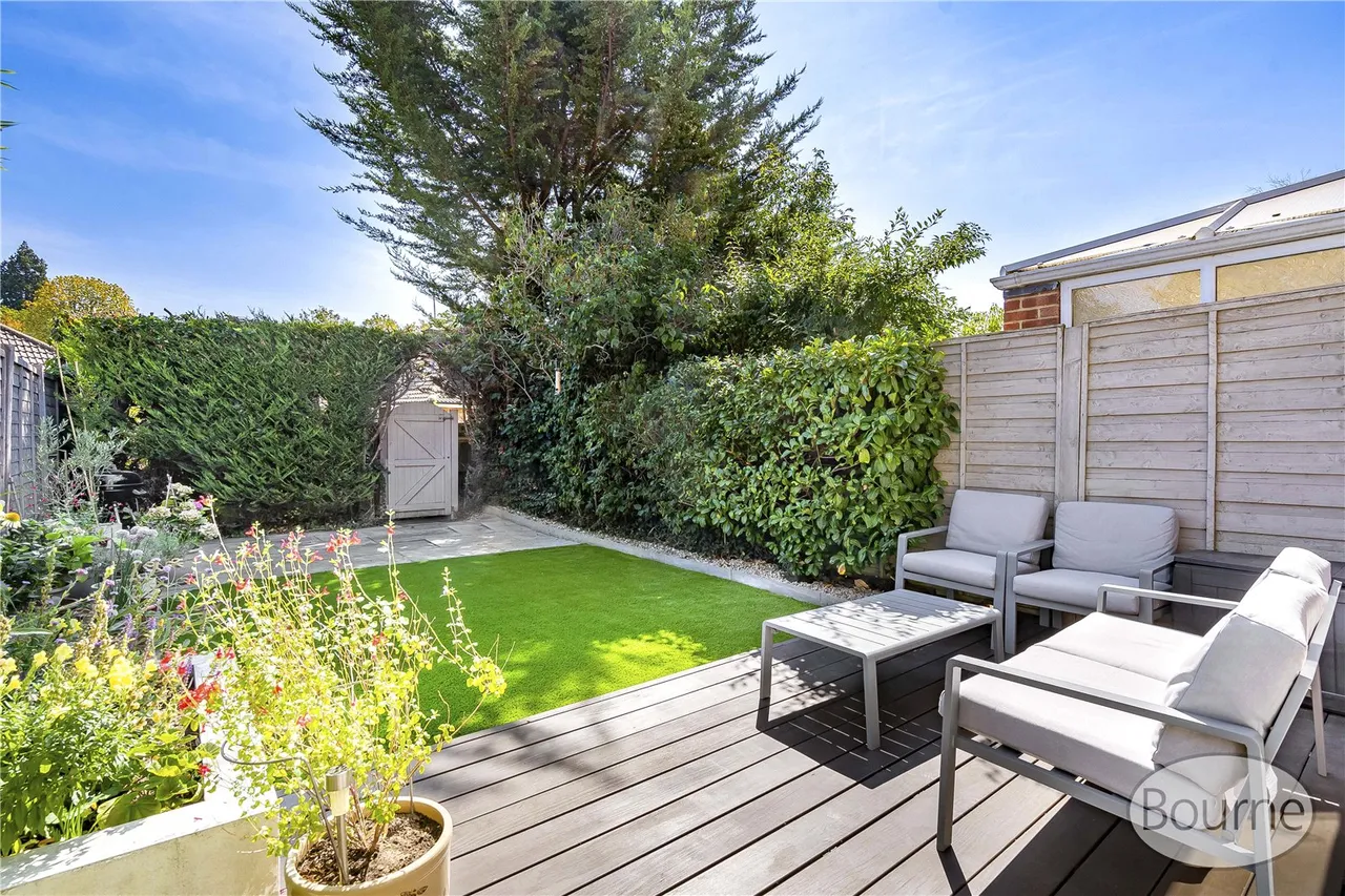 Broadacres, Guildford, GU3, photo 10