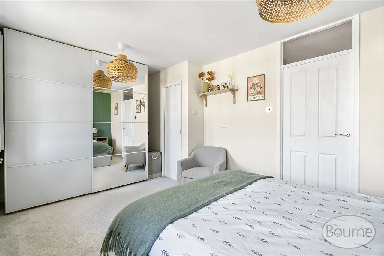 Broadacres, Guildford, GU3, photo 6