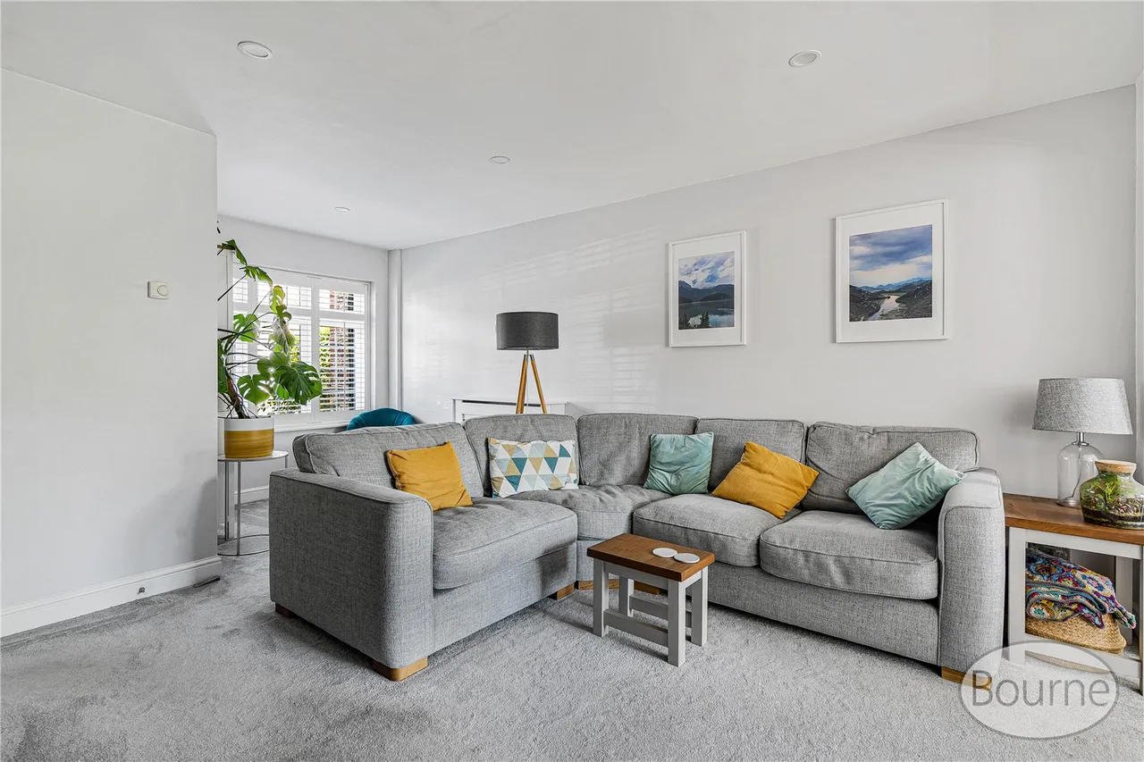 Broadacres, Guildford, GU3, photo 12