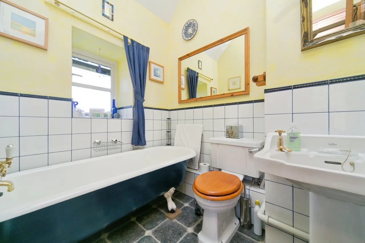 Penmachno, Betws-y-Coed, LL24, photo 18