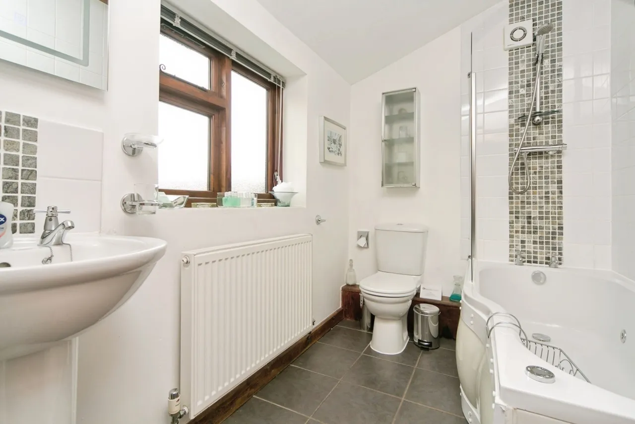 Penmachno, Betws-y-Coed, LL24, photo 21