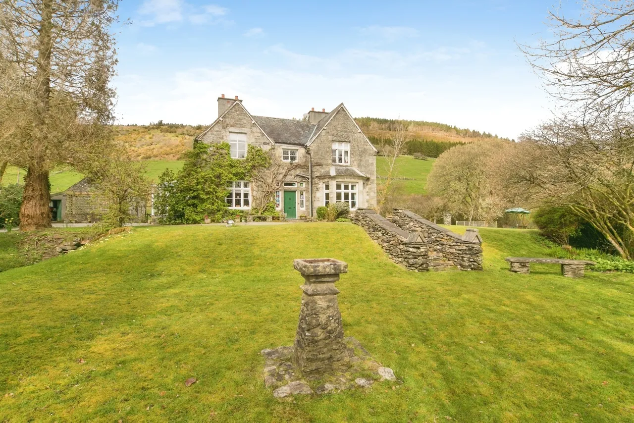 6 bed property for sale, Penmachno, Betws-y-Coed, LL24