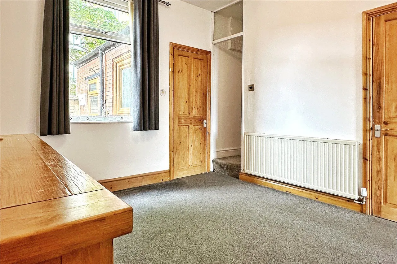 Queen Street, Ashton-under-Lyne, OL6, photo 9
