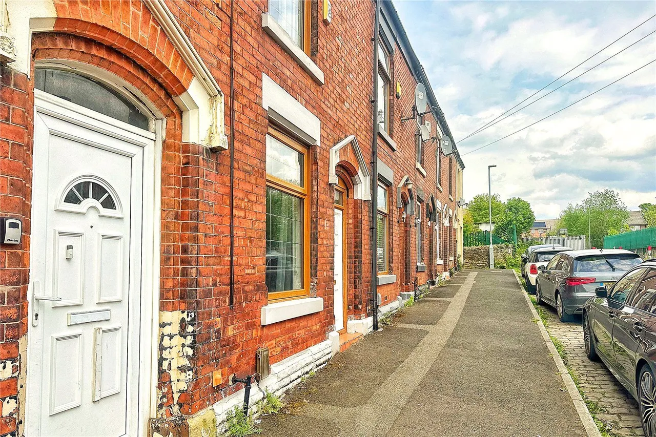 Queen Street, Ashton-under-Lyne, OL6, photo 20