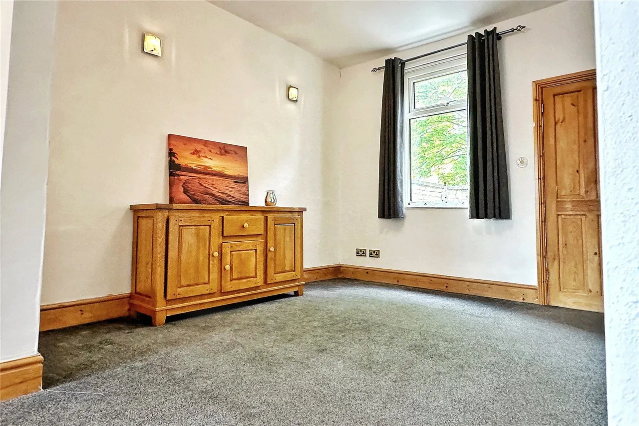 Queen Street, Ashton-under-Lyne, OL6, photo 10