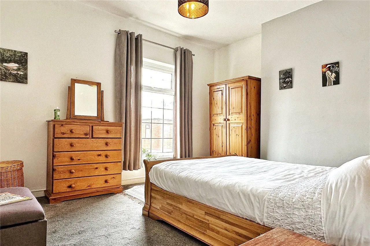 Queen Street, Ashton-under-Lyne, OL6, photo 12