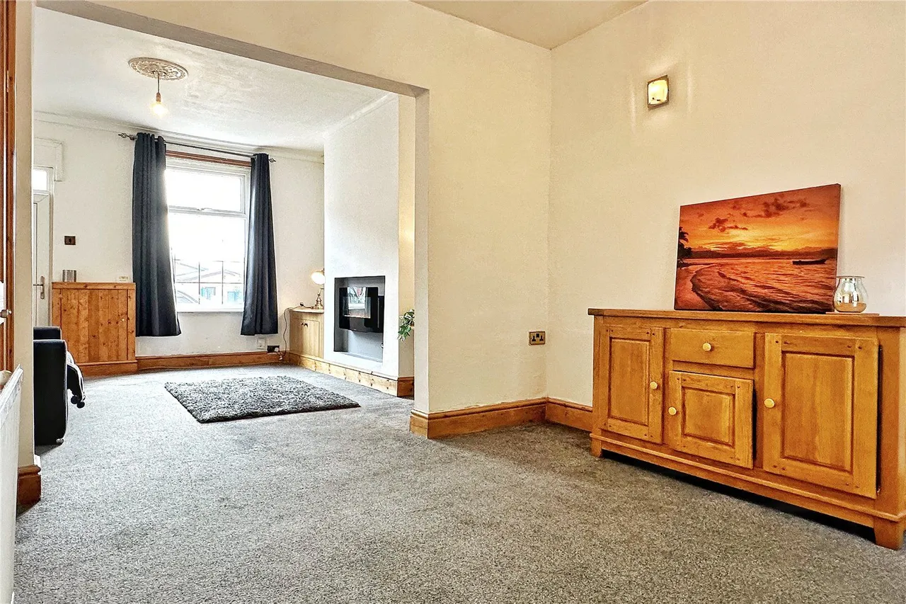 Queen Street, Ashton-under-Lyne, OL6, photo 7