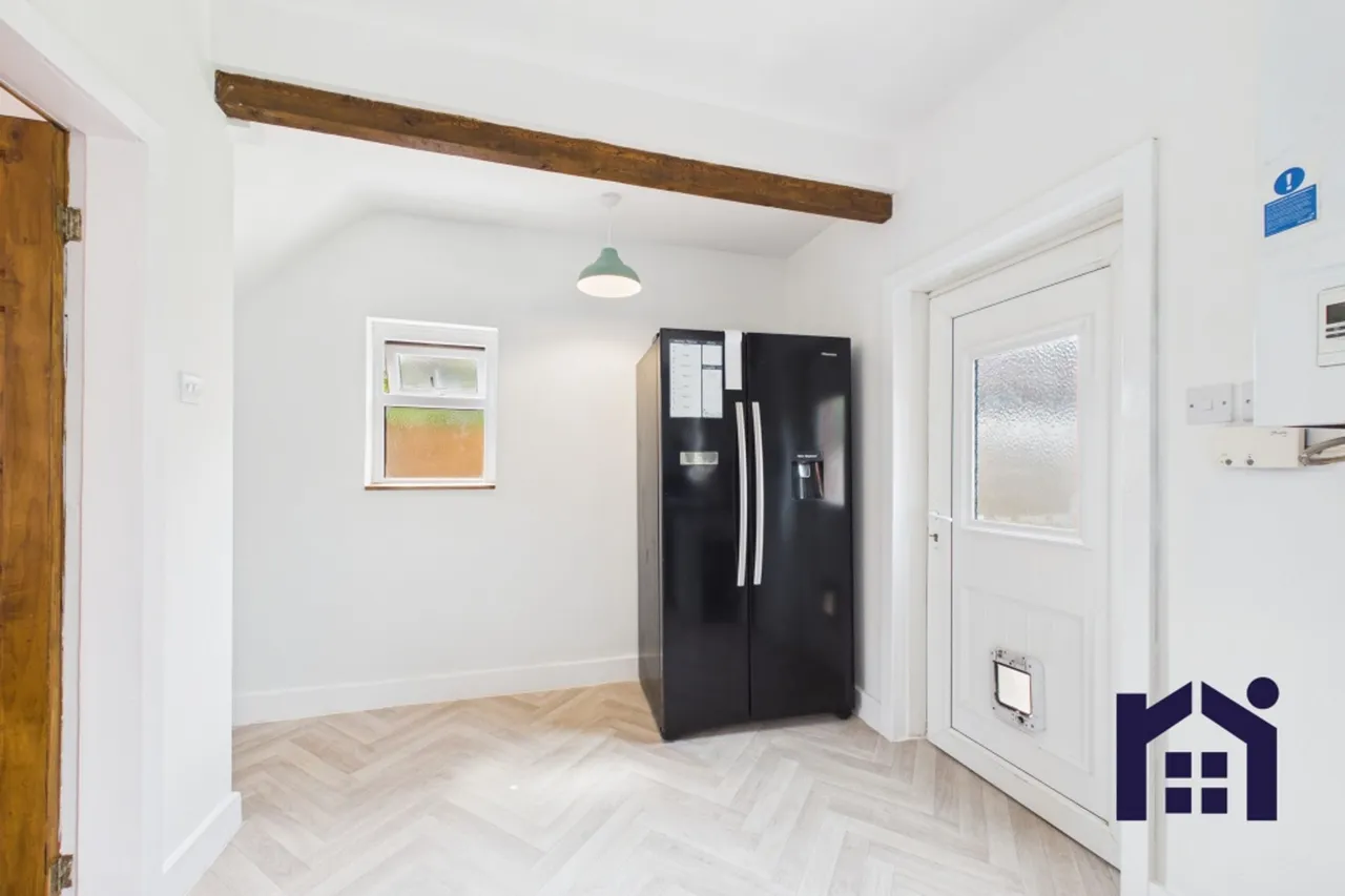 Belgrave Road, Leyland, PR25 2LN, photo 6