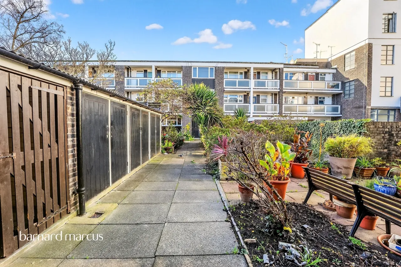 Elspeth Road, London, photo 11