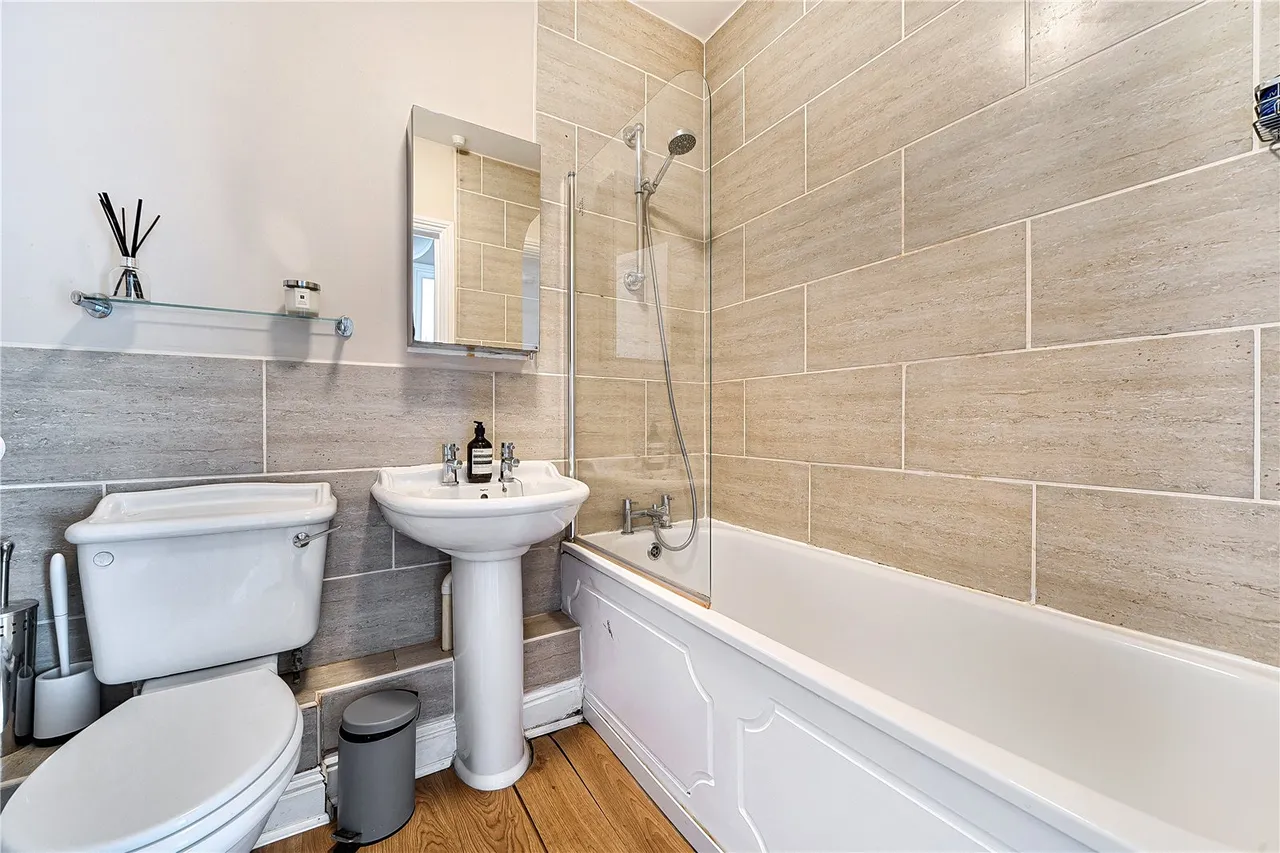 Leathermarket Court, London, SE1, photo 16