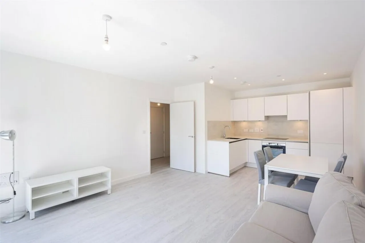 1 bed flat for sale — Forastero House, Farine Avenue, Hayes