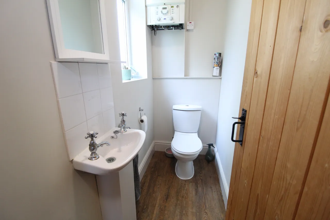 Longhurst Lane, Mellor, SK6, photo 18