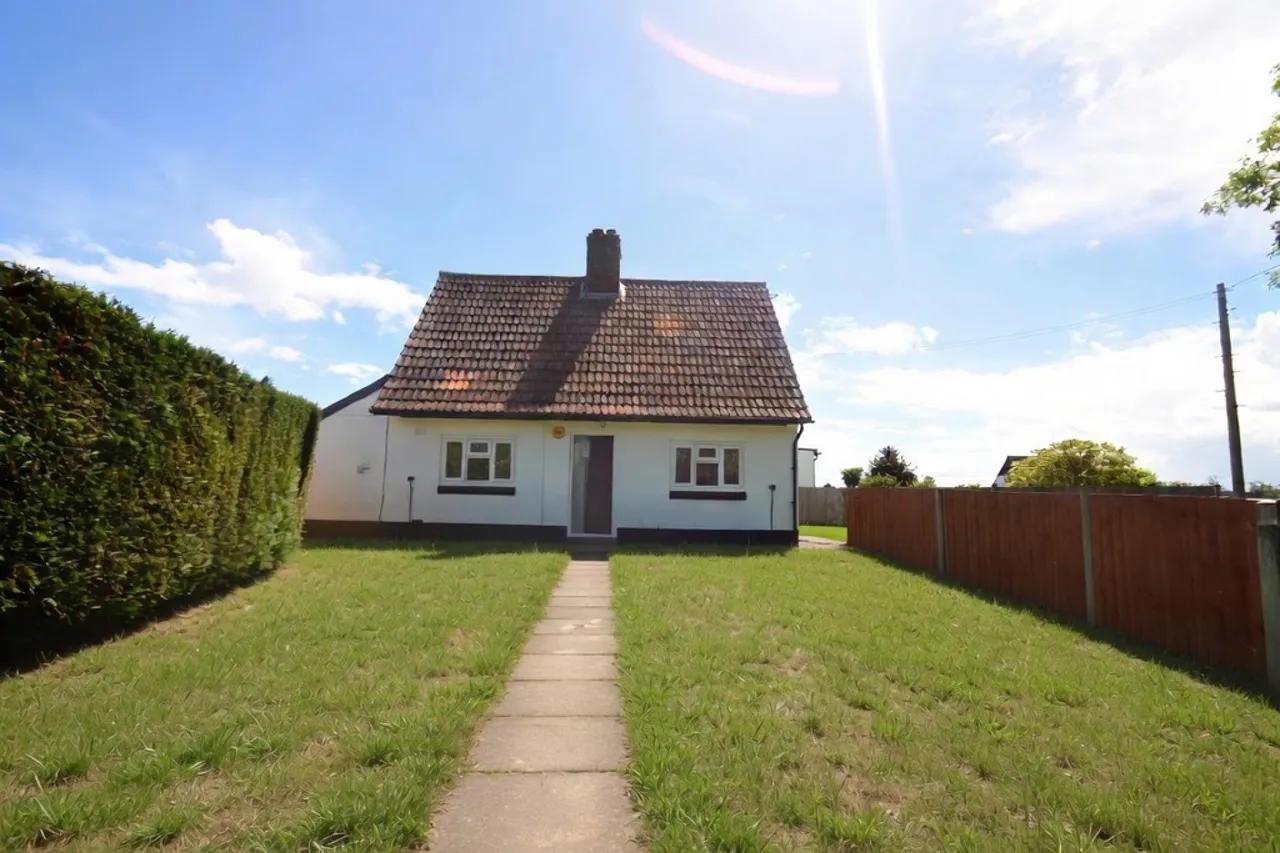 6 bed house to rent, Clockhouse Lane, Ashford