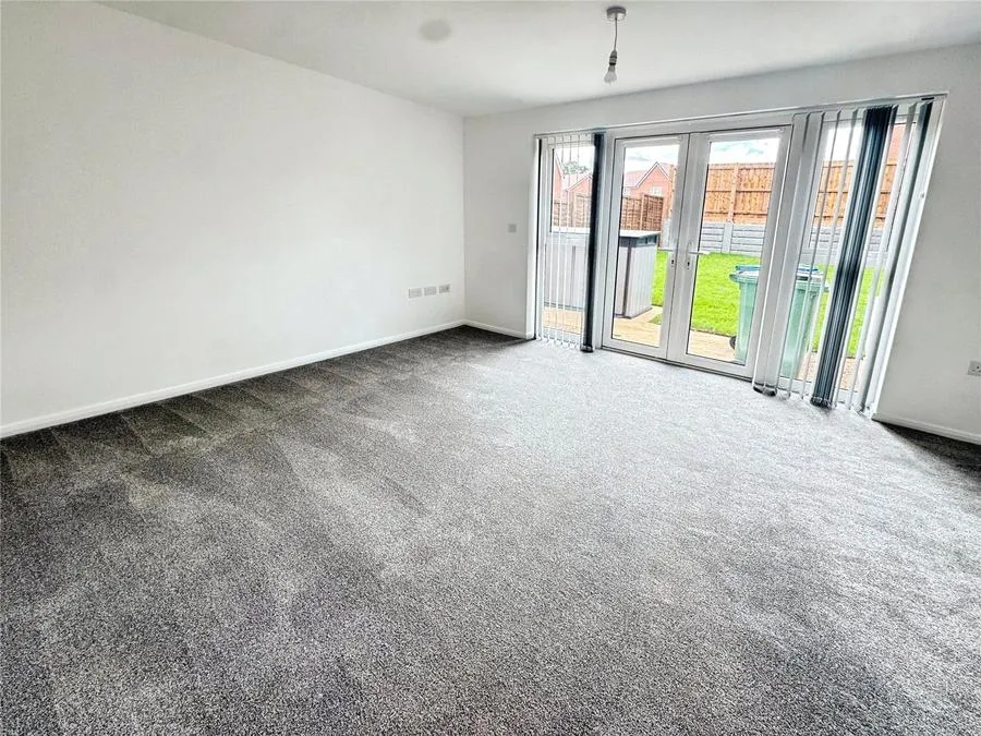 Knighton Grove, Keresley End, CV7, photo 4