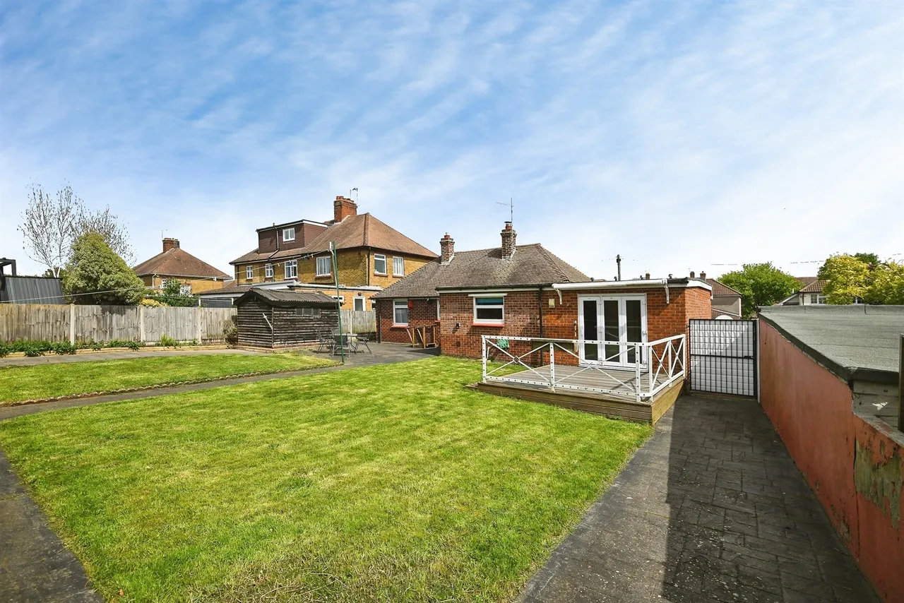 Larkfield Avenue, Sittingbourne, ME10, photo 15