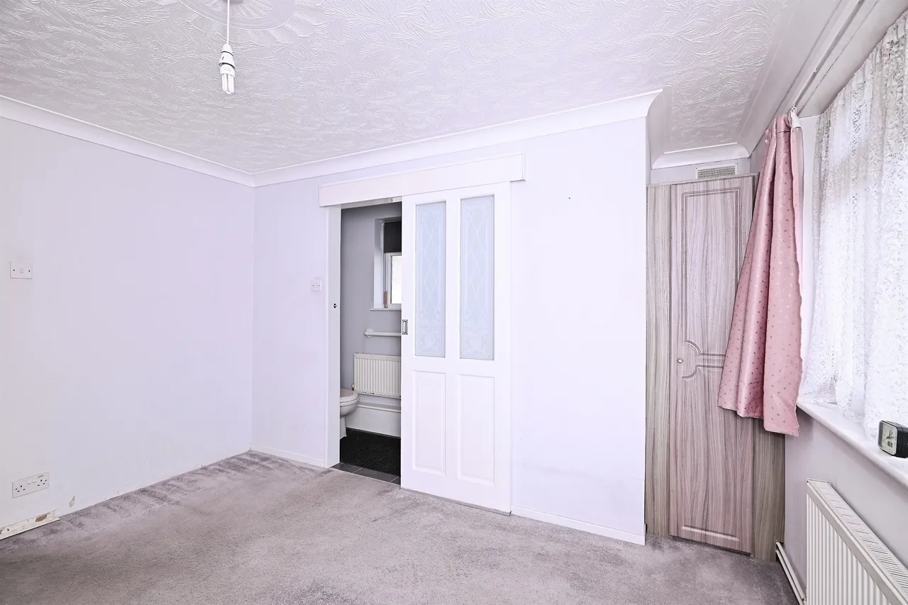 Larkfield Avenue, Sittingbourne, ME10, photo 8