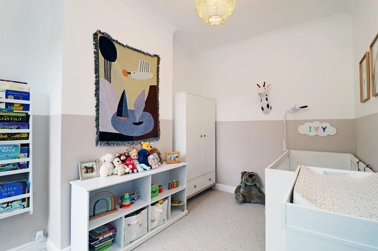 Poplar Avenue, Altrincham, Cheshire WA14 1LF, photo 17