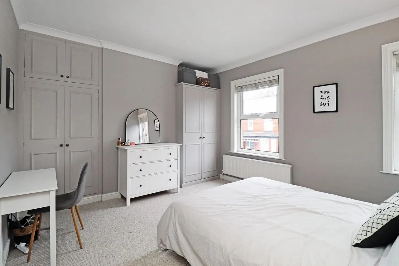 Poplar Avenue, Altrincham, Cheshire WA14 1LF, photo 10