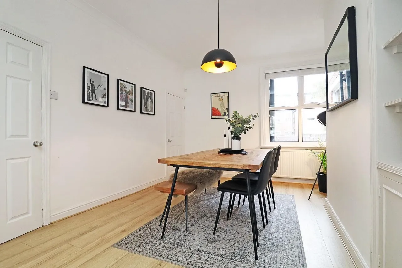 Poplar Avenue, Altrincham, Cheshire WA14 1LF, photo 15