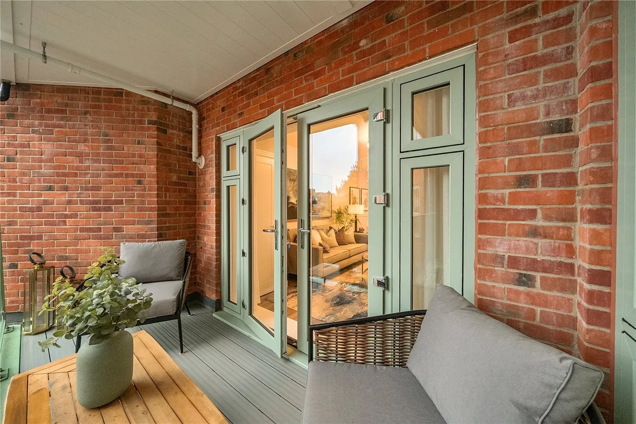 Brook House, Tonbridge, TN9, photo 10