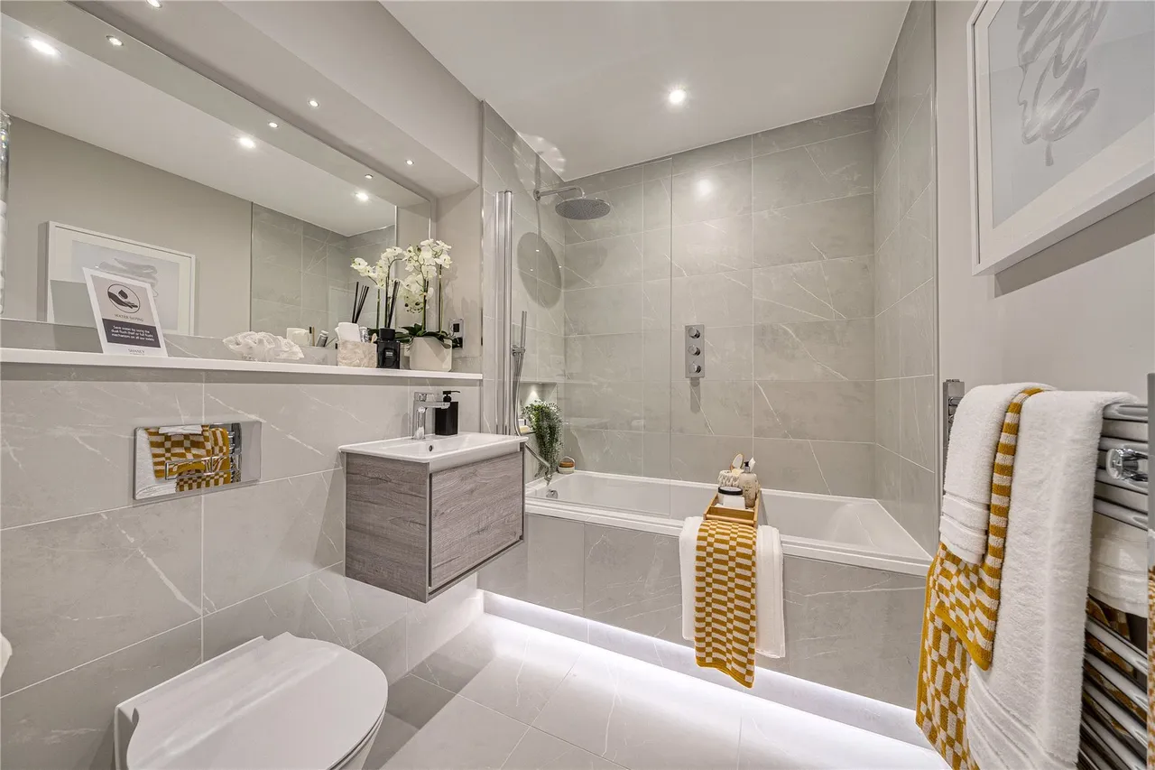 Brook House, Tonbridge, TN9, photo 7