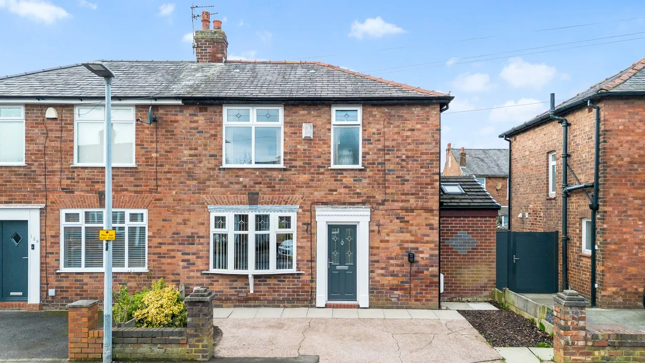 3 bed house for sale — Charles Street, Leigh, Leigh, WN7 1HD