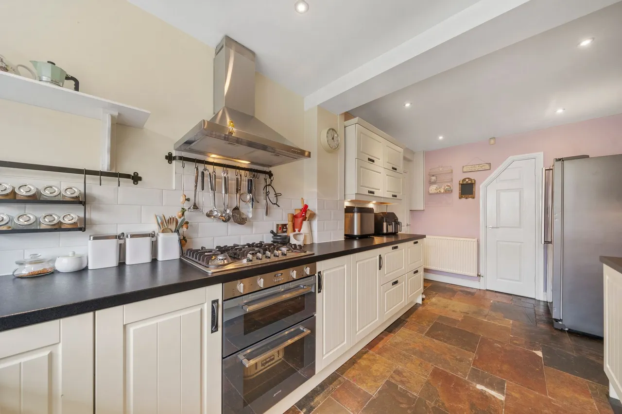 Charles Street, Leigh, Leigh, WN7 1HD, photo 7