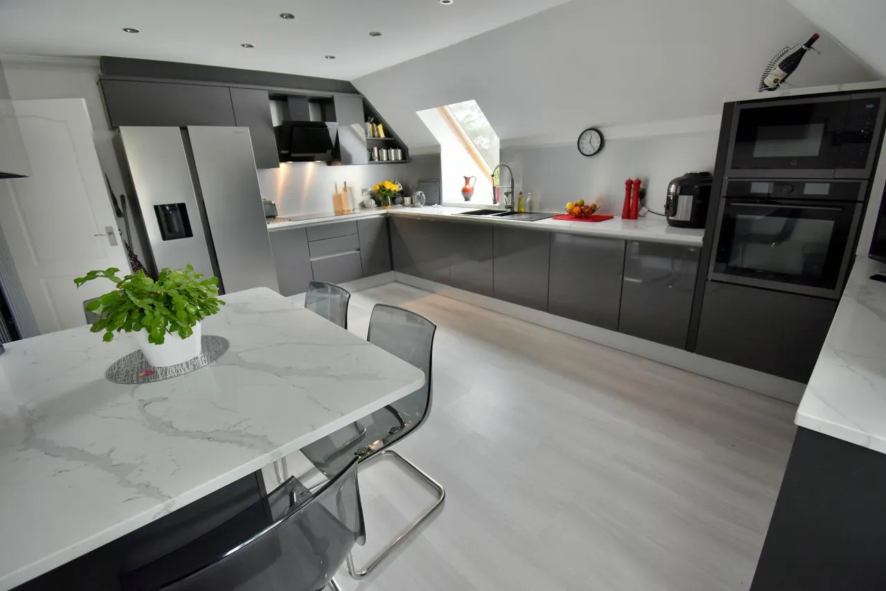 Rosemary Court, BH22, photo 2