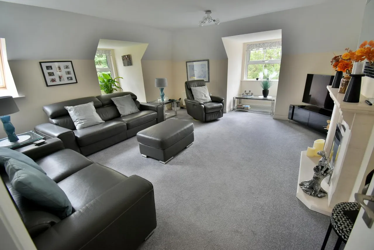 Rosemary Court, BH22, photo 3