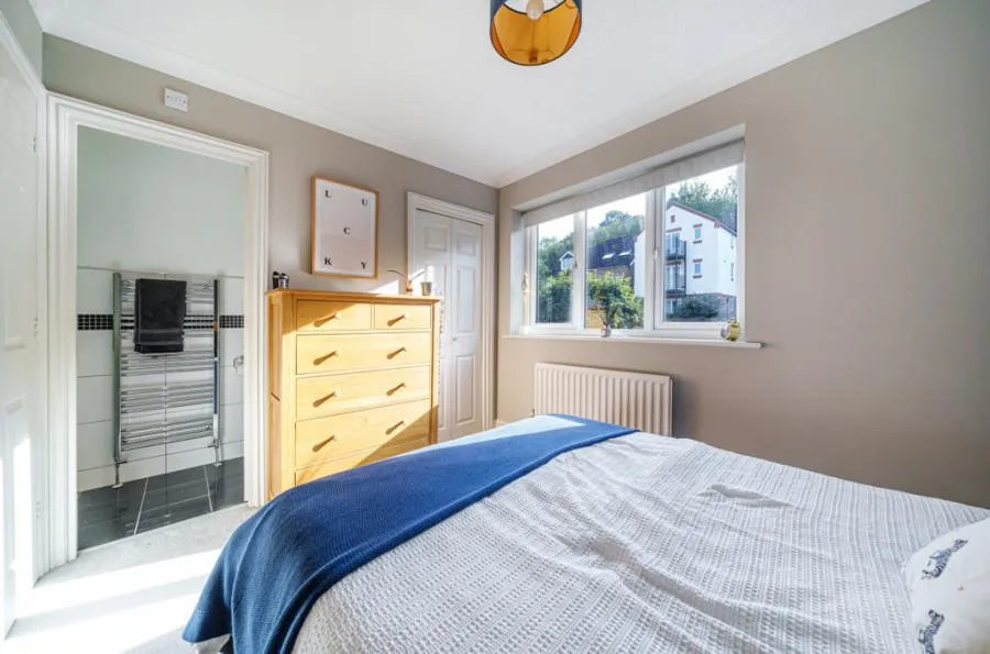 Kingsmead Road, High Wycombe, HP11, photo 8