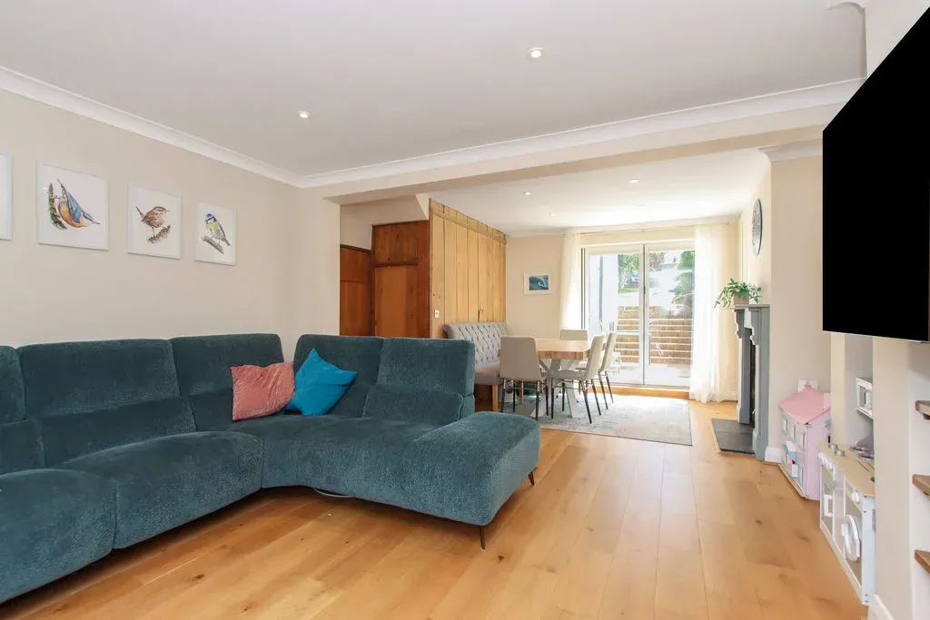 Western Road, Tring, Hertfordshire, HP23 4BQ, photo 3