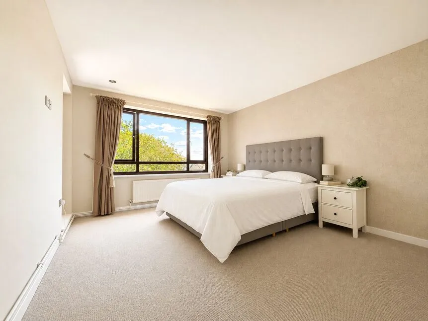 Footscray Road, London, SE9, photo 11