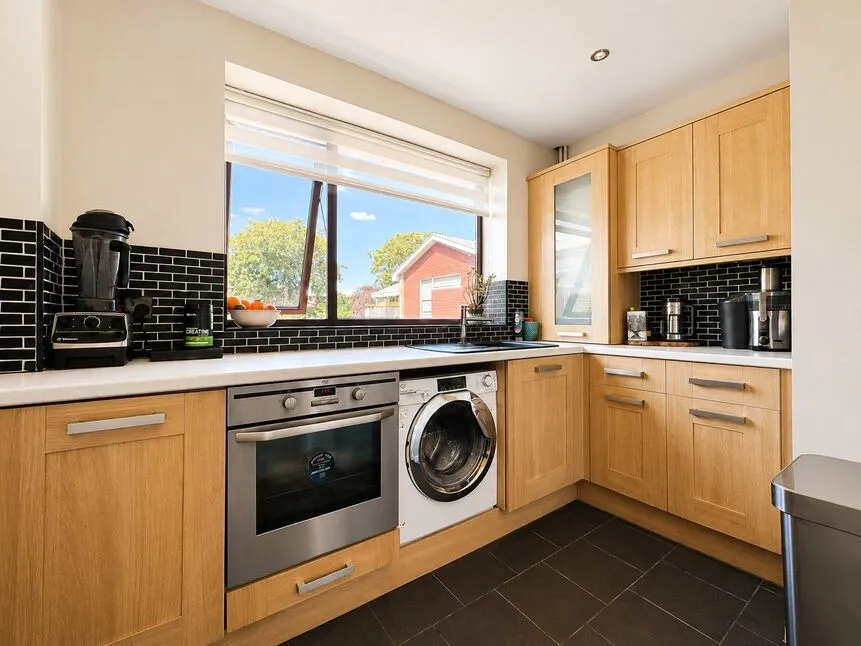 Footscray Road, London, SE9, photo 12