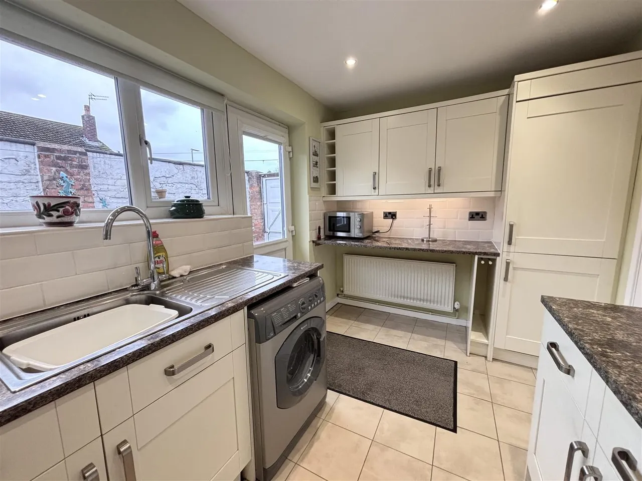 Caldy Road, Handforth, SK9, photo 9