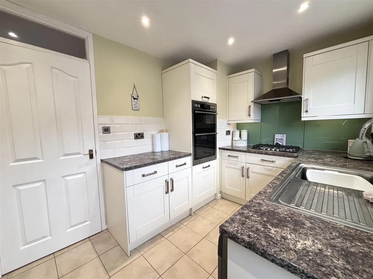 Caldy Road, Handforth, SK9, photo 10