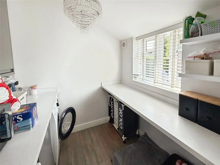 Doncaster Road, Hatfield, DN7, photo 11