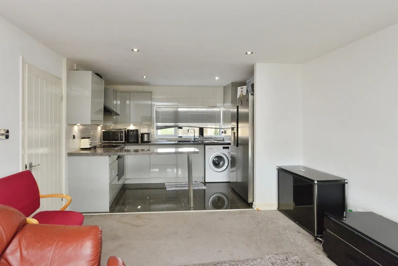 Cleavers Avenue, Conniburrow, MK14, photo 16