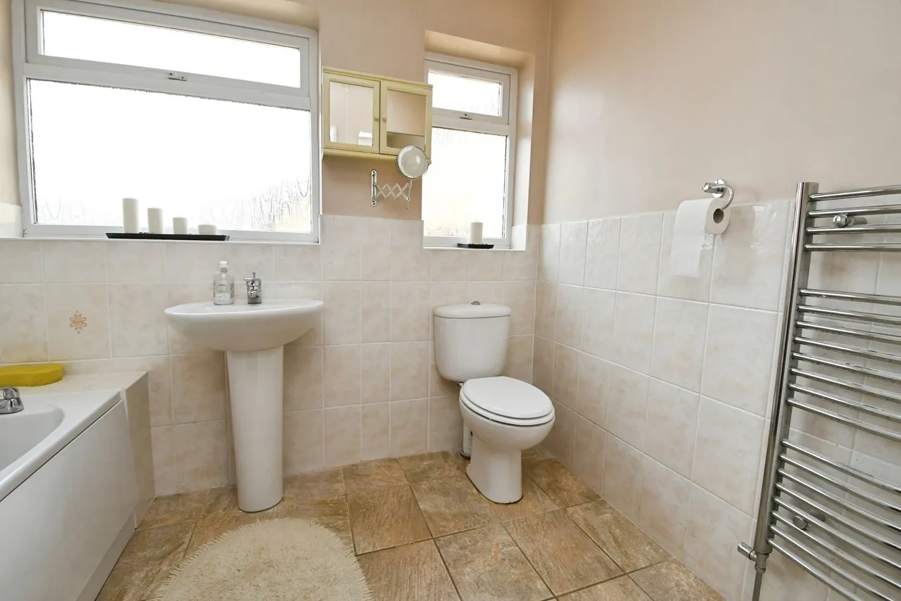 Cherry Avenue, Branston, Lincoln, Lincolnshire, LN4, photo 14