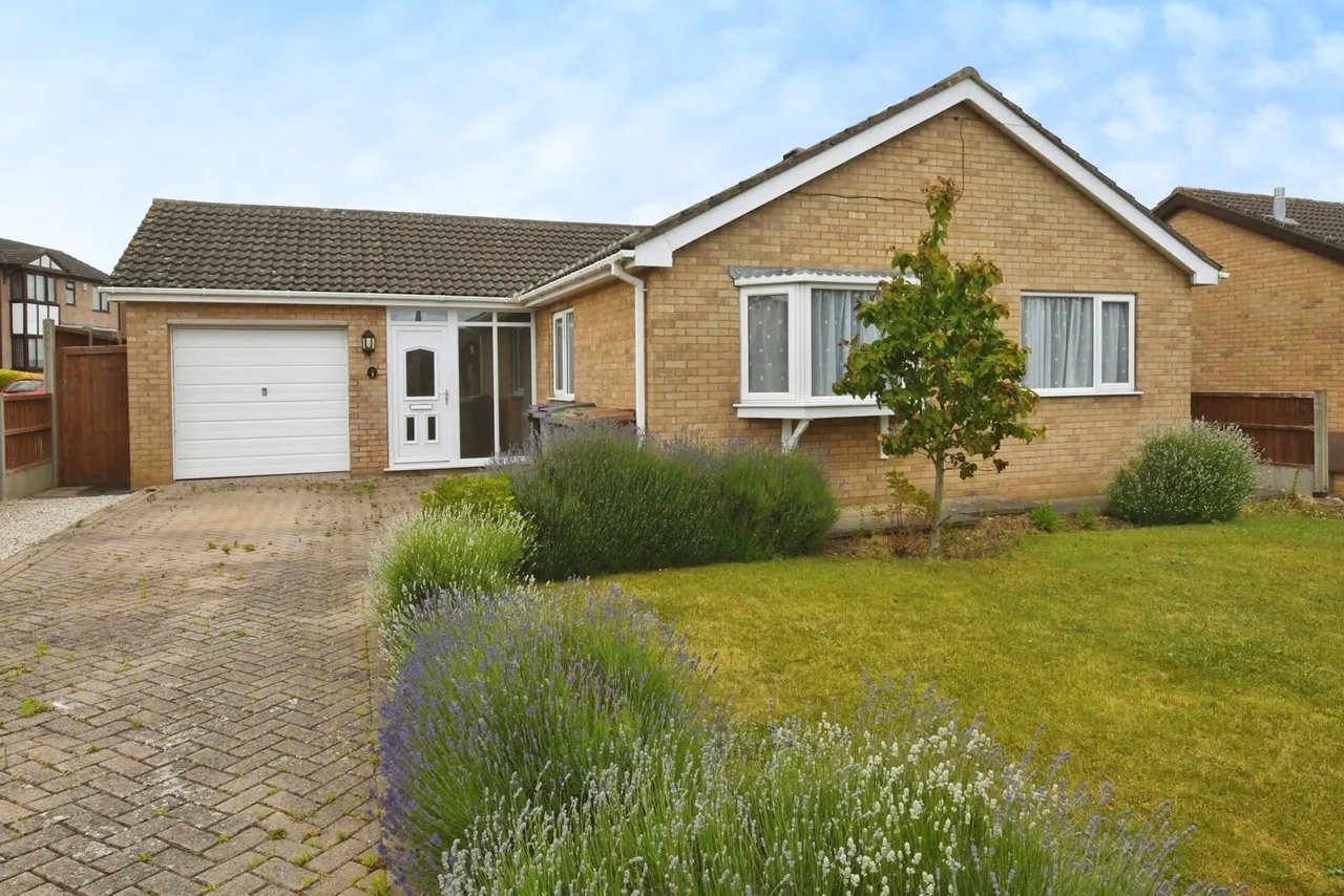 3 bed house for sale — Cherry Avenue, Branston, Lincoln, Lincolnshire, LN4