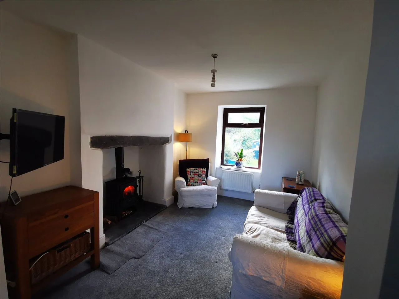 Cwm-y-Glo, Caernarfon, LL55, photo 2
