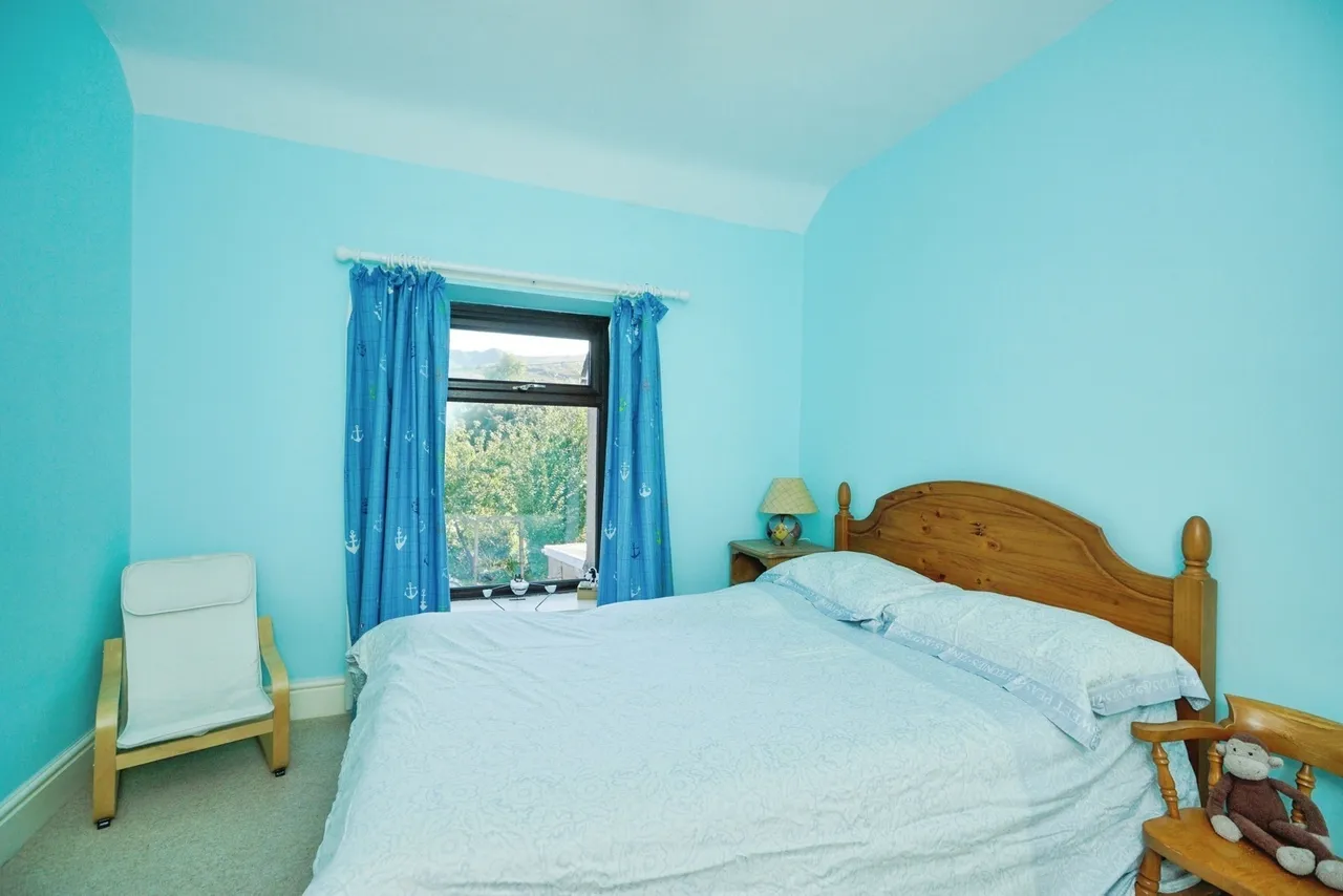 Cwm-y-Glo, Caernarfon, LL55, photo 10